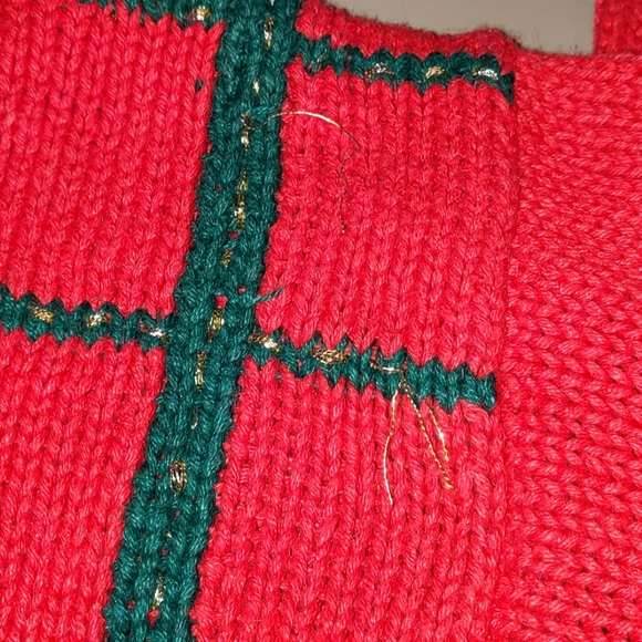 Vintage Christmas Tree Sweater - Picture 6 of 7